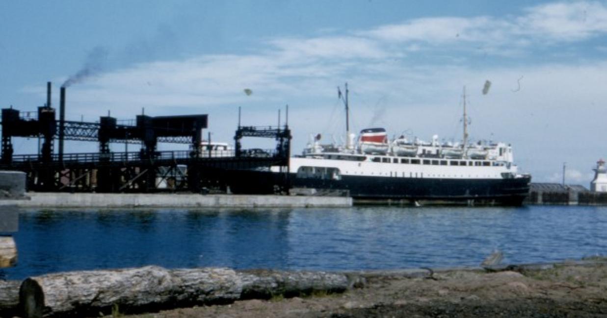the original abeqweit docked