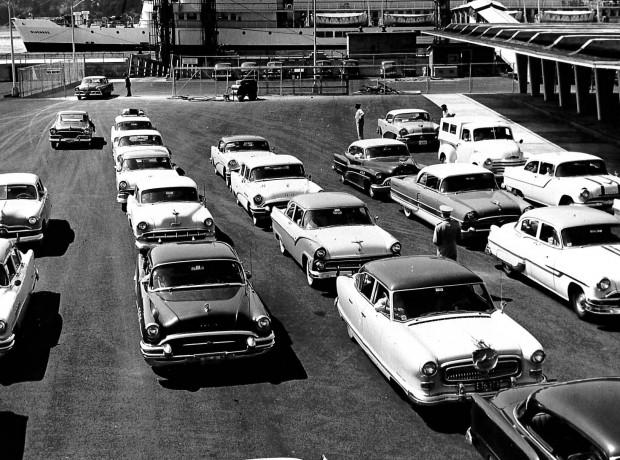 vehicles coming into the terminal circa 1950s